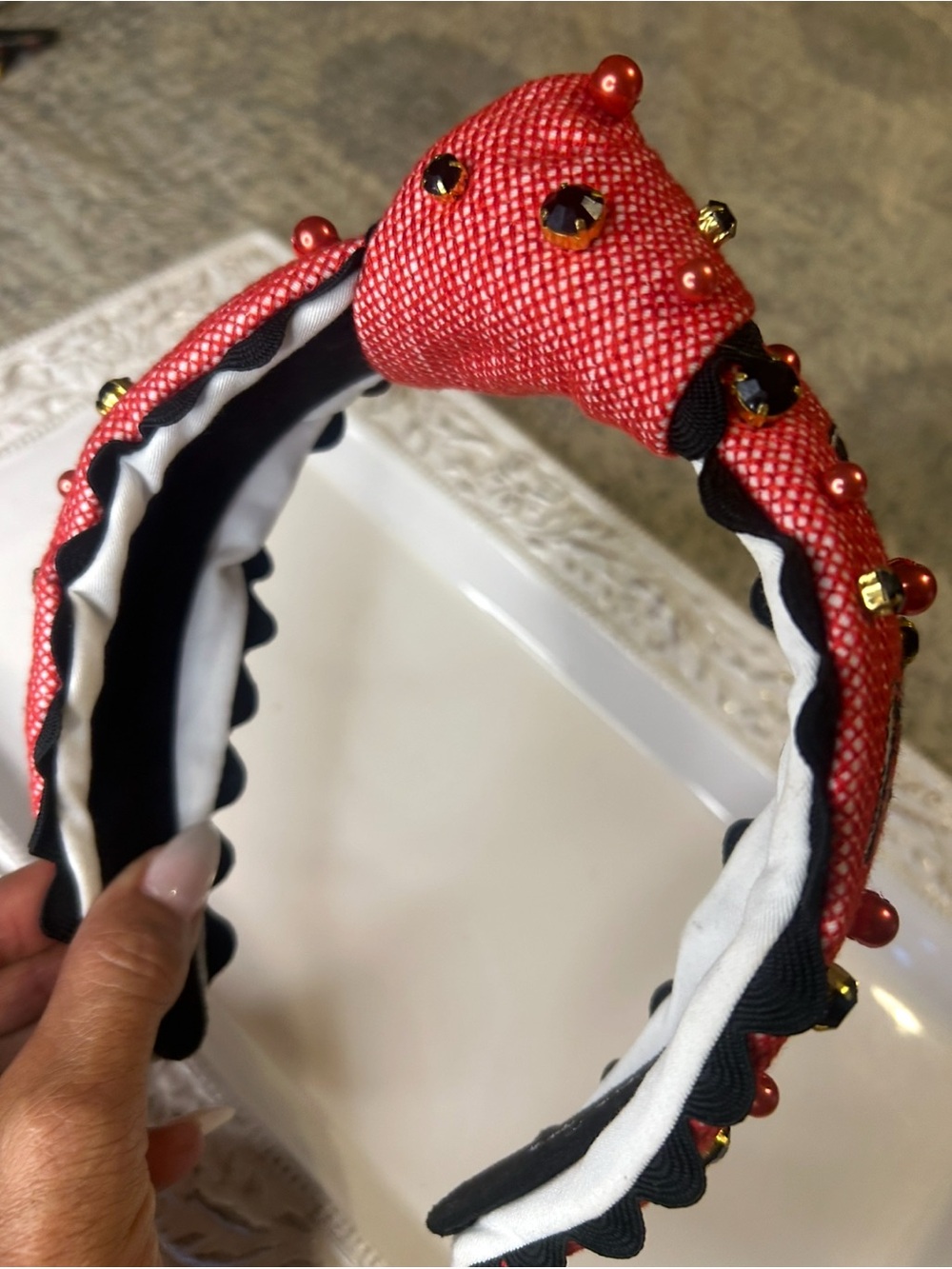 Brianna Cannon - Headband - UGA Logo - Red Cross Stitch - Picture 3 of 4